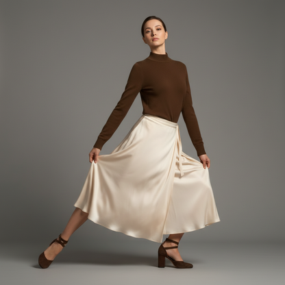 Elegant Women's Cardigan | Versatile Fashion Layer